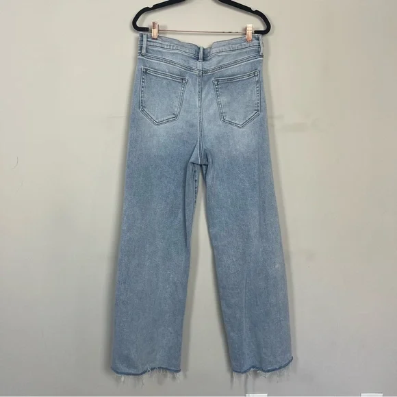 VICI HIGH RISE STRAIGHT LEG LIGHT WASH DENIM SIZE 30 - Picture 10 of 12